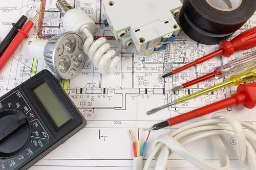 ویژگی‌های خدمات فنی مهندسی برق عرفان